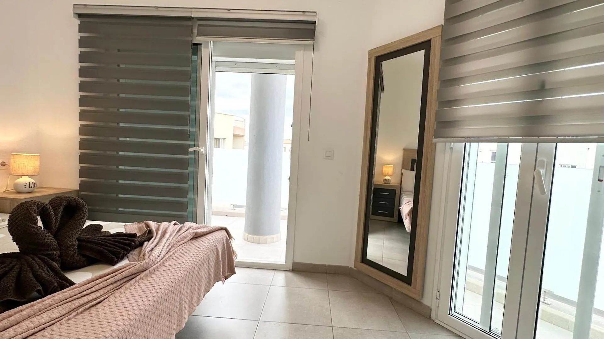 Banana Colada Con Piscina, Doble Terraza, Cocina Completa Y Wifi Apartment Corralejo